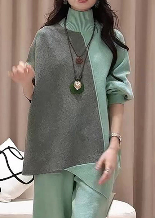 Beautifully Finished Sweater in a Timeless Design