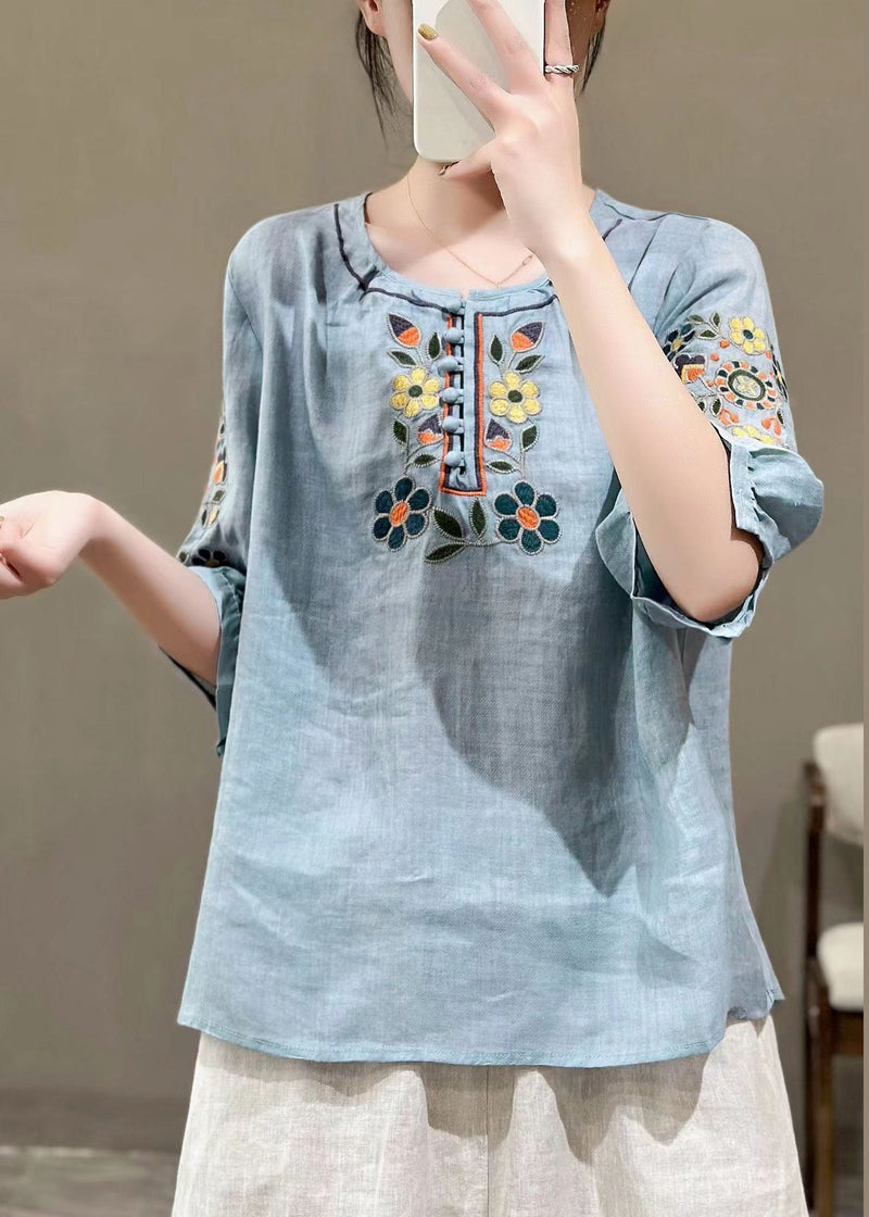 Elegantly Styled Shirt for Everyday Wear