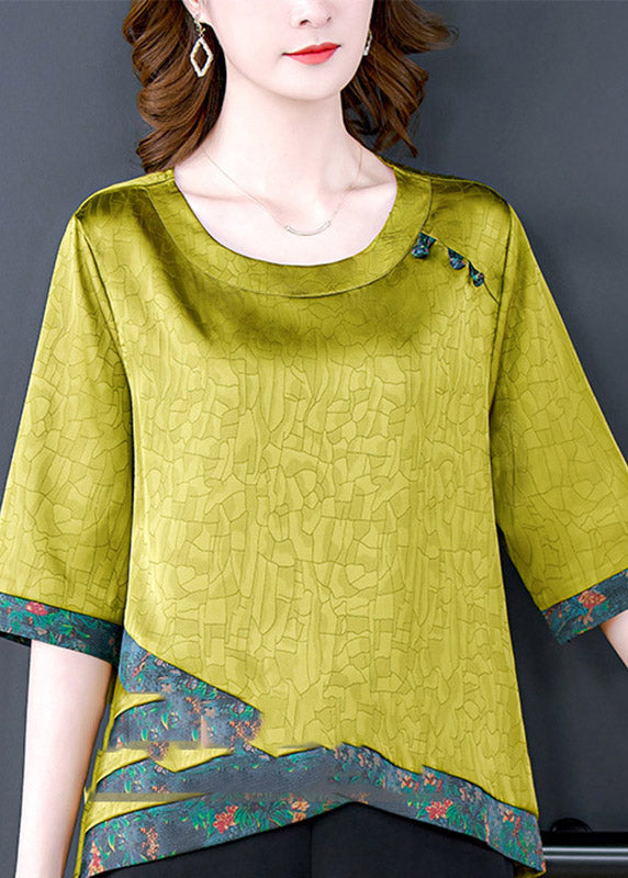Beautifully Finished Top in a Timeless Design