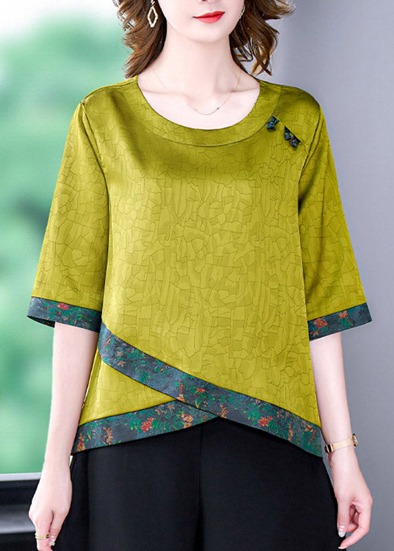 Beautifully Finished Top in a Timeless Design