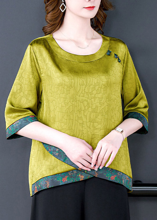 Beautifully Finished Top in a Timeless Design