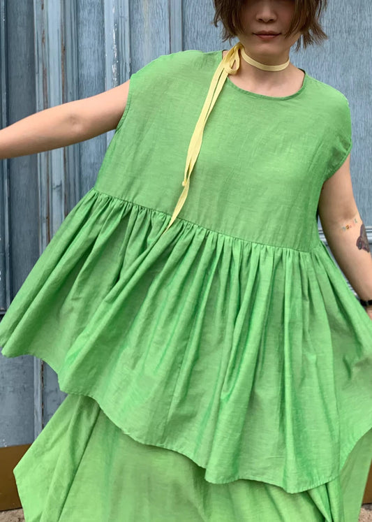 Classic Vintage Shirt with a Flattering Fit