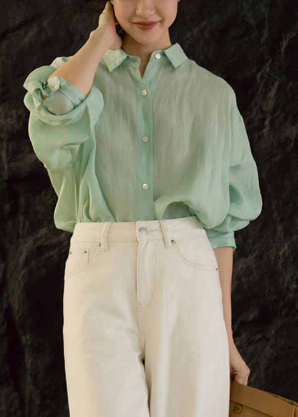 Effortlessly Elegant Shirt with a Timeless Design