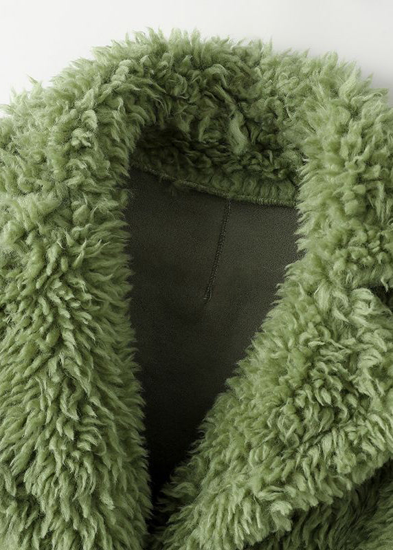 Classic Vintage Coat with a Flattering Fit