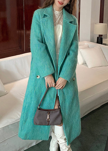Sophisticated Coat with a Clean Classic Look