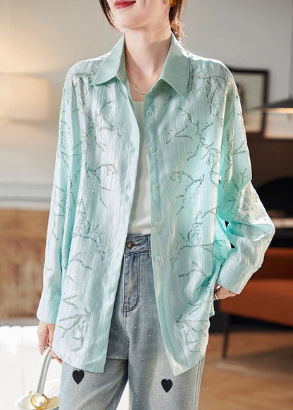 Beautifully Finished Blouse in a Timeless Design
