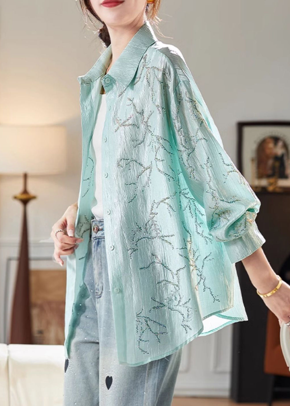 Beautifully Finished Blouse in a Timeless Design