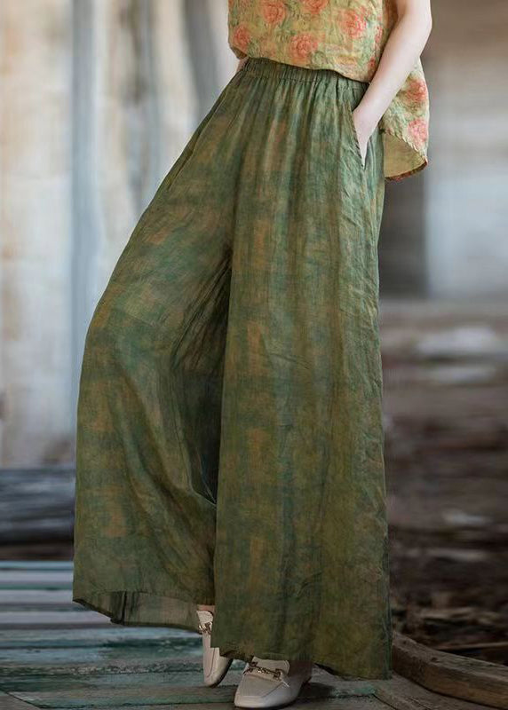 Classic Vintage Pants with a Flattering Fit