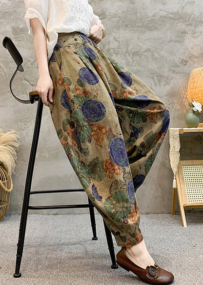 A Vintage Style Pants with Delicate Timeless Details