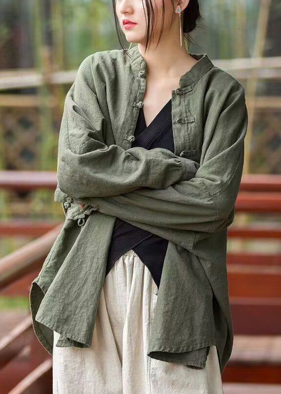 Effortlessly Elegant Coat with a Timeless Design
