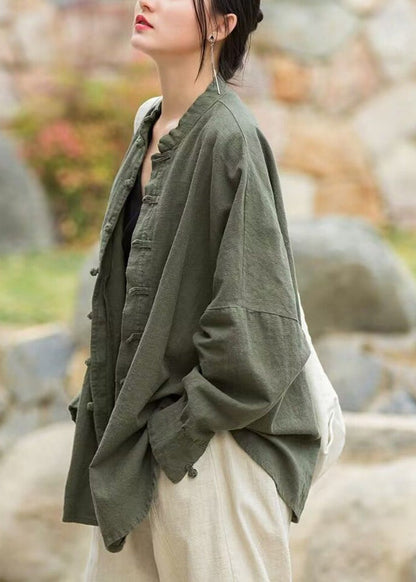 Effortlessly Elegant Coat with a Timeless Design