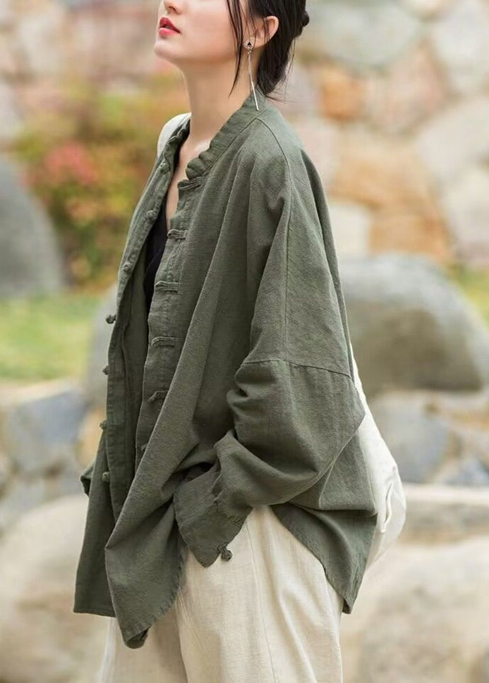 Effortlessly Elegant Coat with a Timeless Design