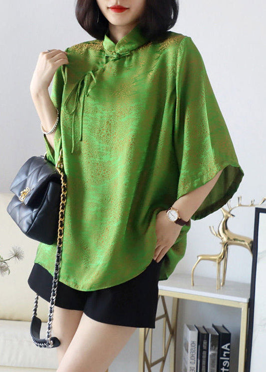 Sophisticated Top with a Clean Classic Look