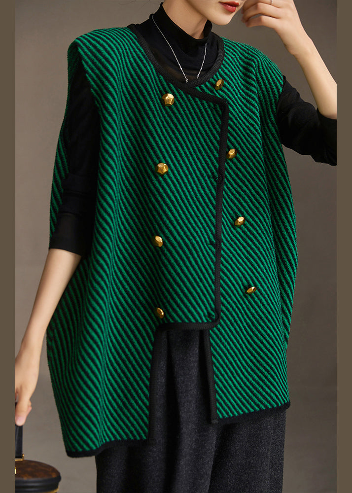 Polished Coat with an Effortless Classic Look