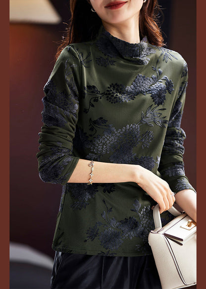 Polished Top with an Effortless Classic Look