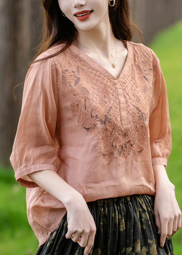 Beautifully Finished Shirt in a Timeless Design