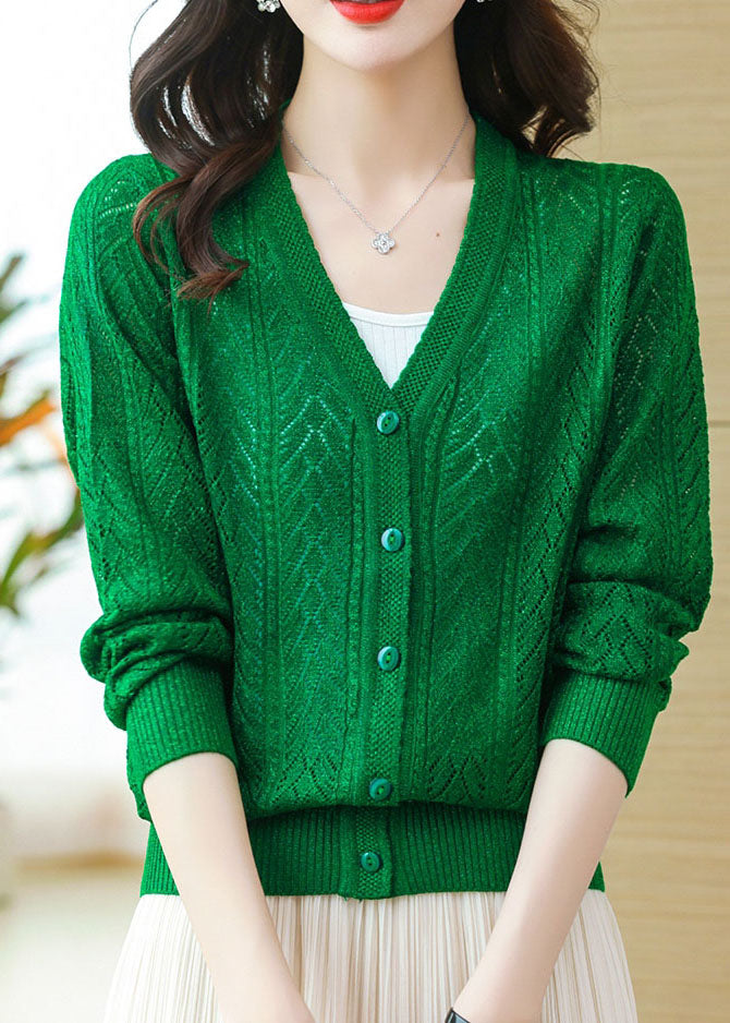 Effortlessly Elegant Cardigan with a Timeless Design