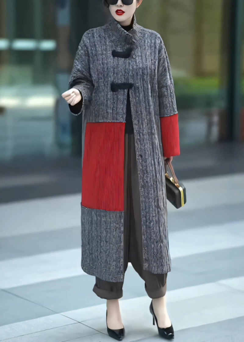 Classic Vintage Coat with a Flattering Fit