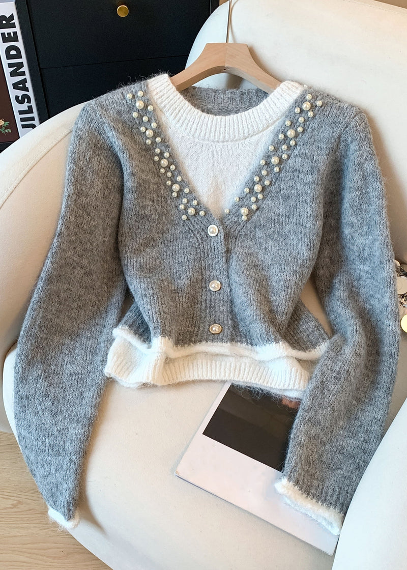 Polished Sweater with an Effortless Classic Look