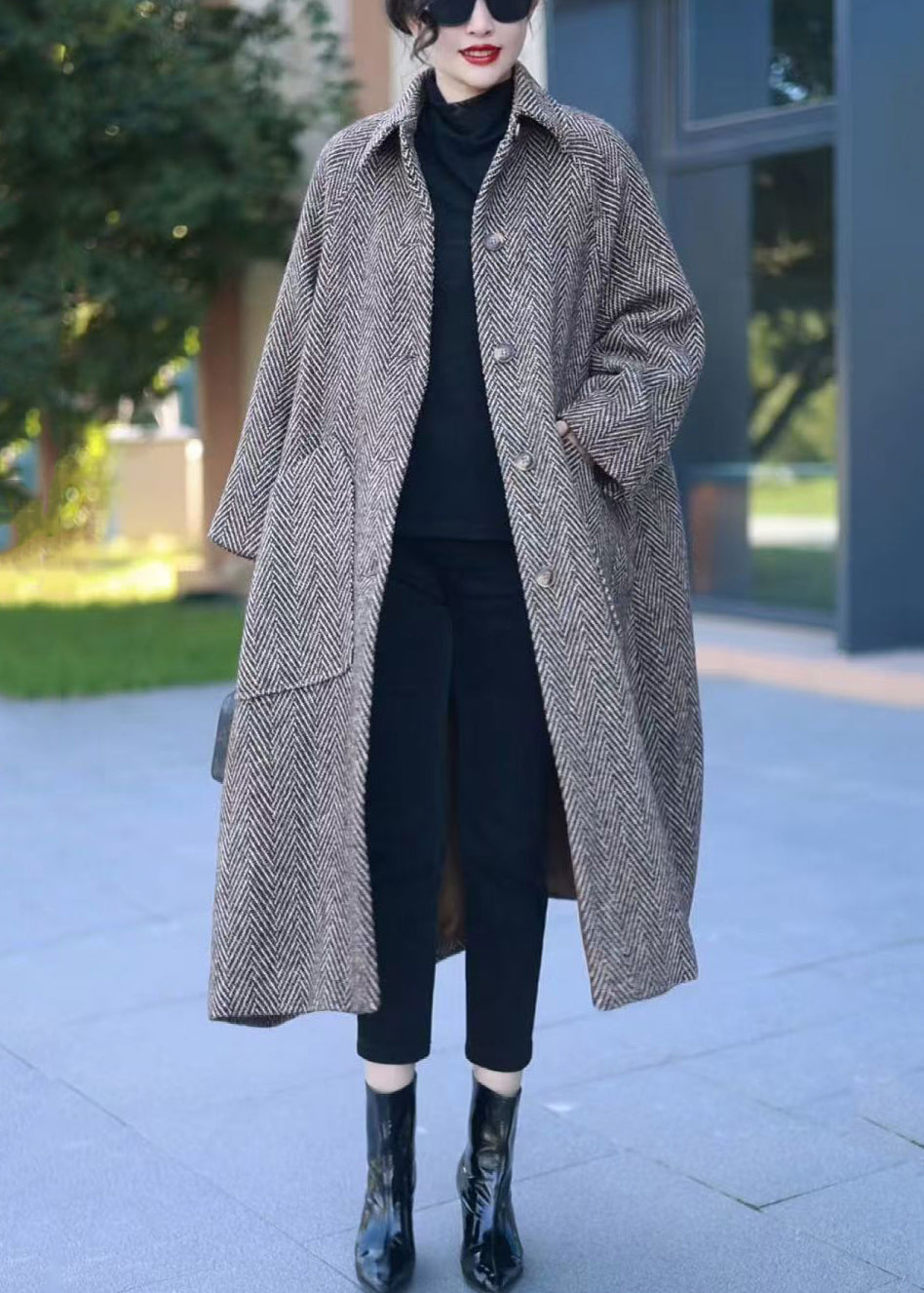 Elegantly Styled Coat for Everyday Wear
