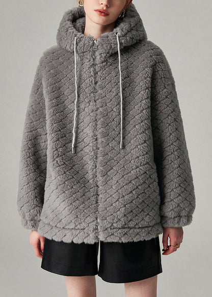 Elegantly Styled Coat for Everyday Wear