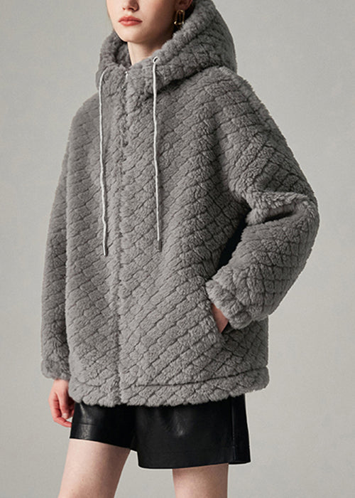 Elegantly Styled Coat for Everyday Wear