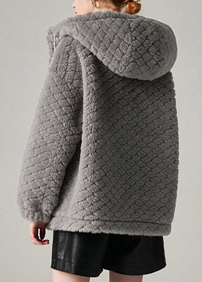 Elegantly Styled Coat for Everyday Wear