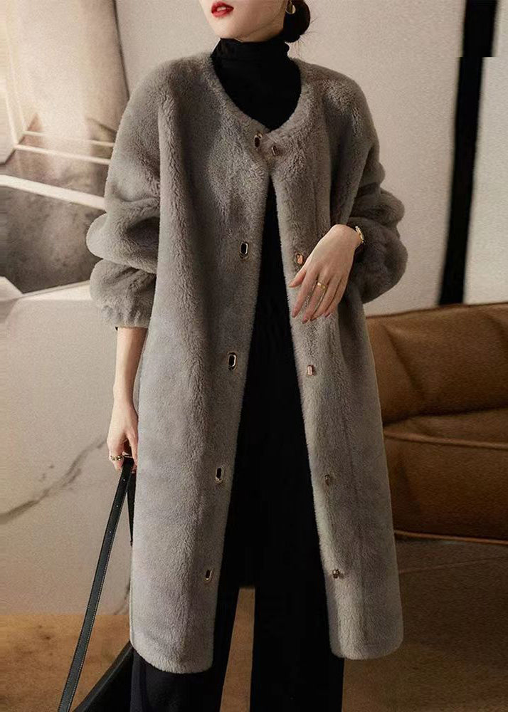 Sophisticated Coat with a Clean Classic Look