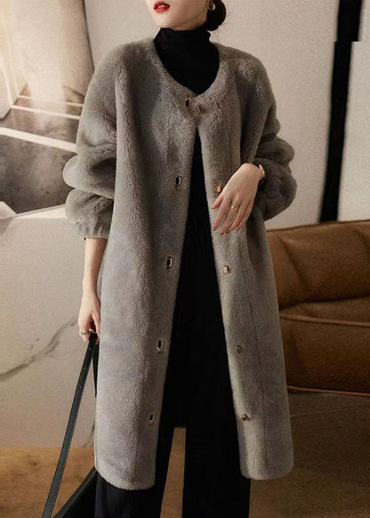 Sophisticated Coat with a Clean Classic Look