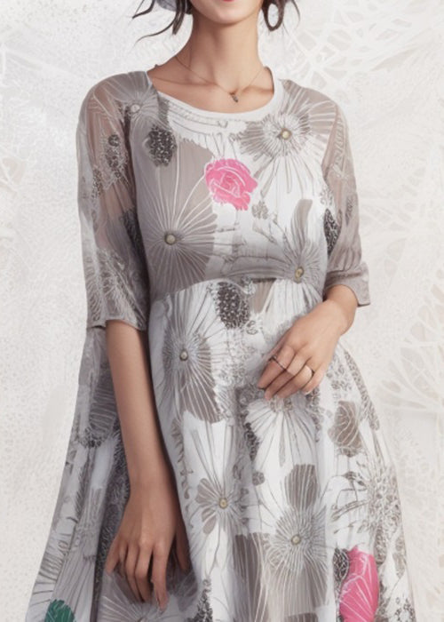 Gracefully Styled Dress for Any Occasion