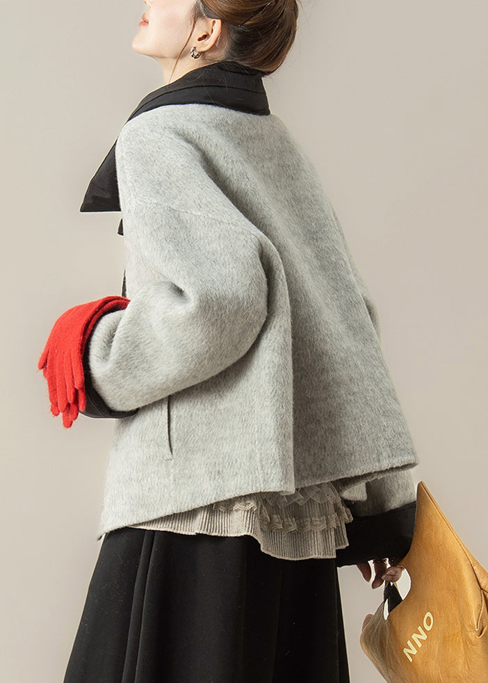 Classic Vintage & Enduringly Stylish Coat