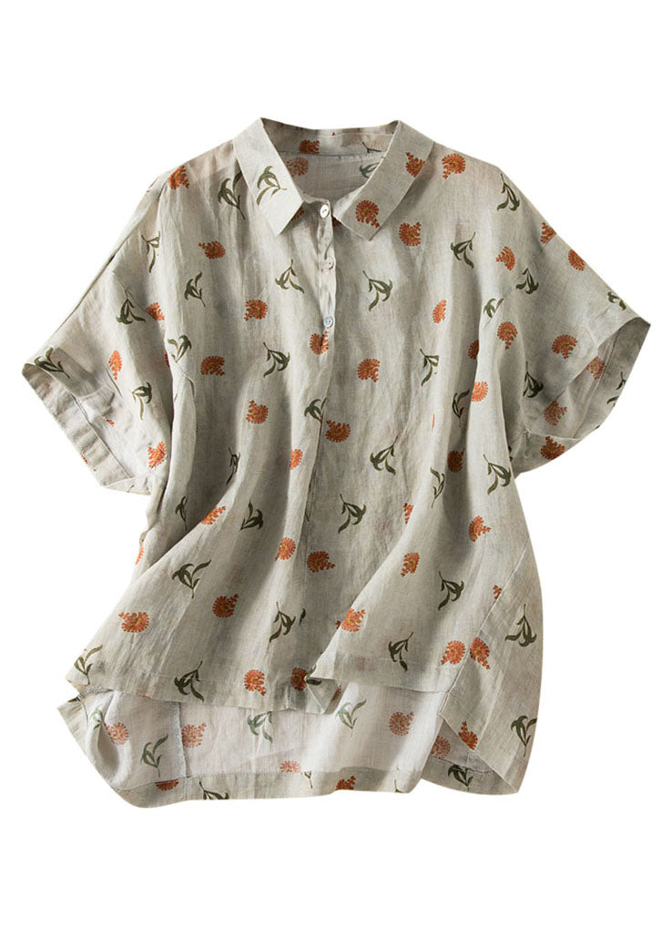 Classic Vintage Blouse with a Flattering Fit