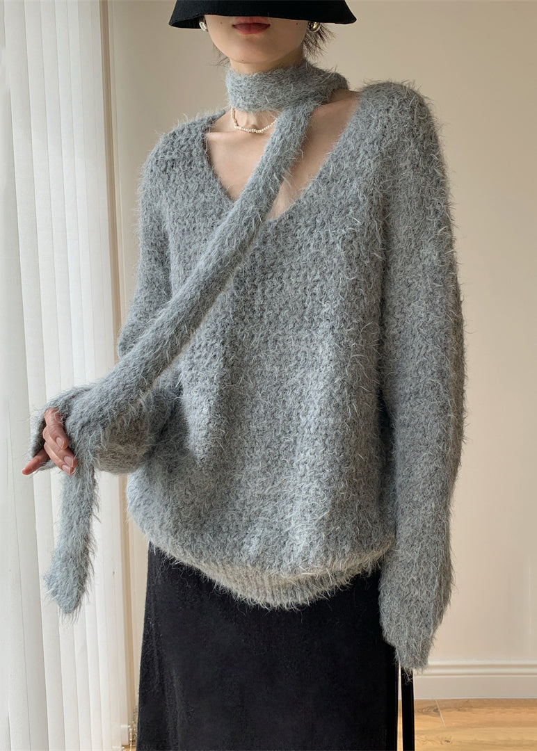 Gracefully Styled Sweater for Any Occasion