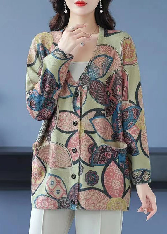 Classic Vintage & Enduringly Stylish Coat