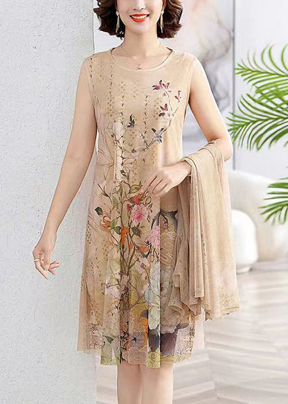 Well Tailored Cardigan with a Graceful Silhouette