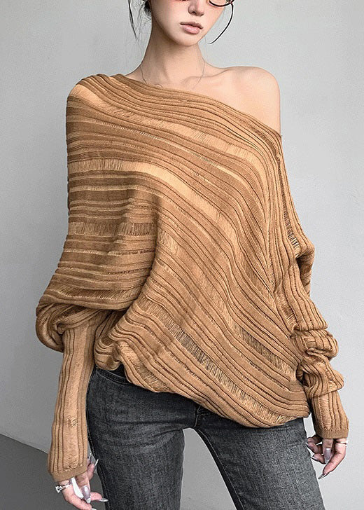 Beautifully Finished Sweater in a Timeless Design