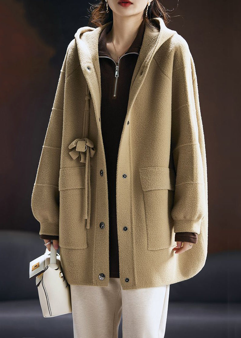Gracefully Styled Coat for Any Occasion