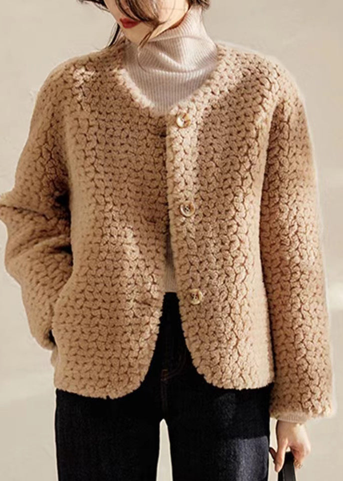 Effortlessly Elegant Coat with a Timeless Design