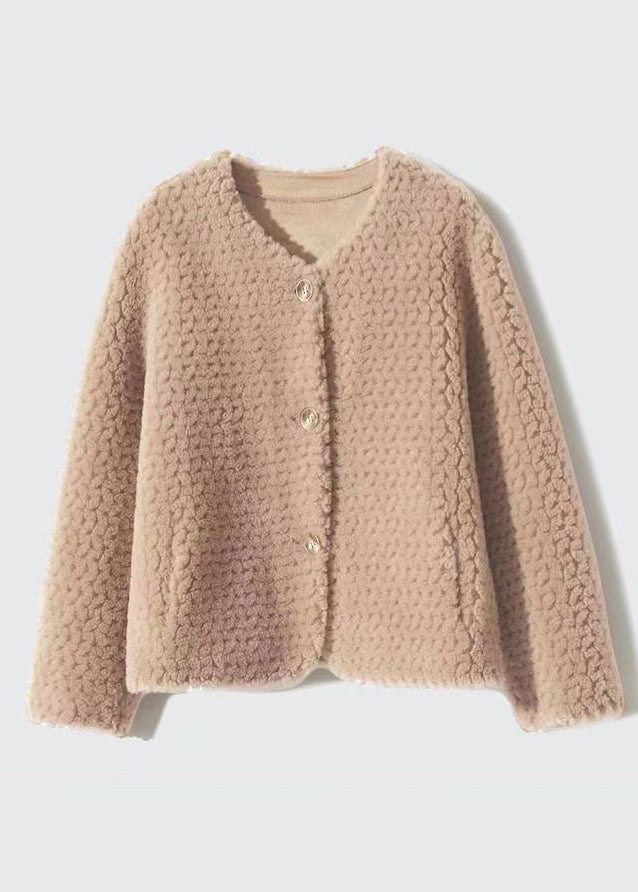 Effortlessly Elegant Coat with a Timeless Design