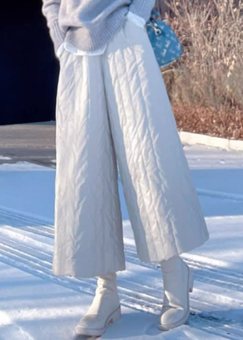 Elegantly Styled Pants for Everyday Wear