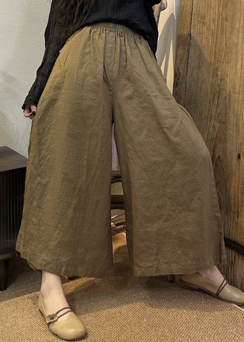 A Vintage Style Pants with Delicate Timeless Details