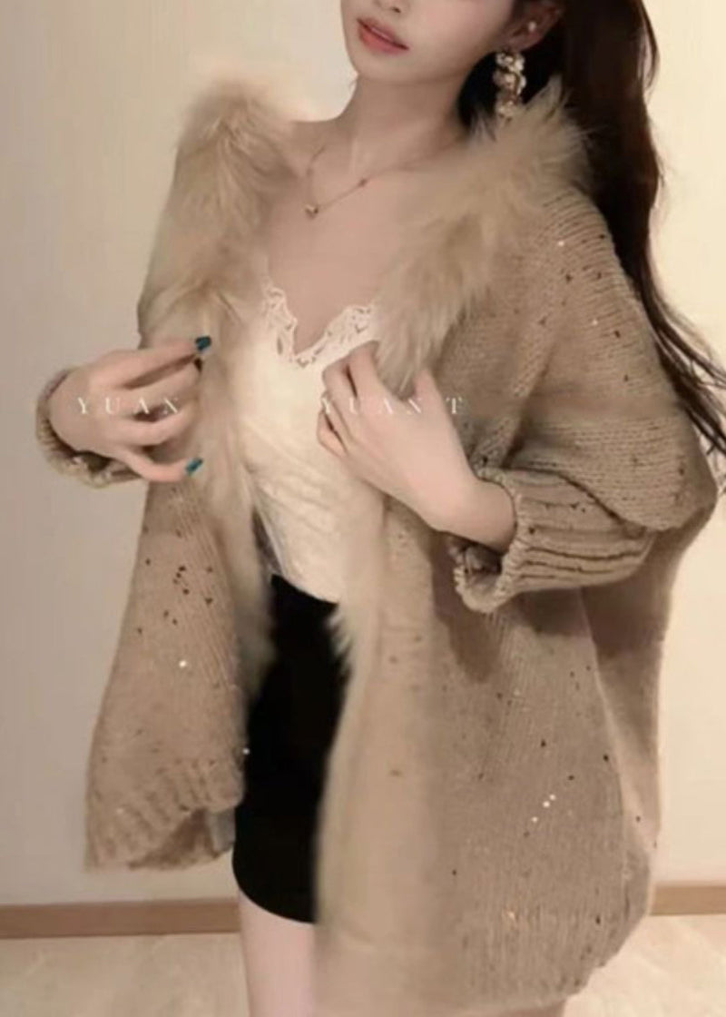 Beautifully Finished Cardigan in a Timeless Design