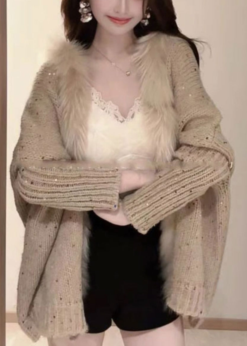 Gracefully Styled Cardigan for Any Occasion