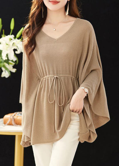 A Vintage Style Top with Delicate Timeless Details