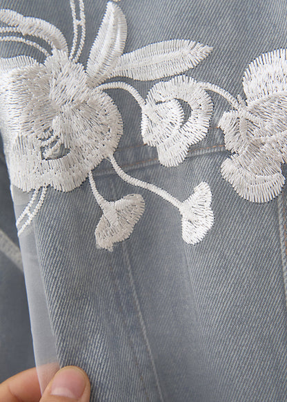 Gracefully Styled Coat for Any Occasion