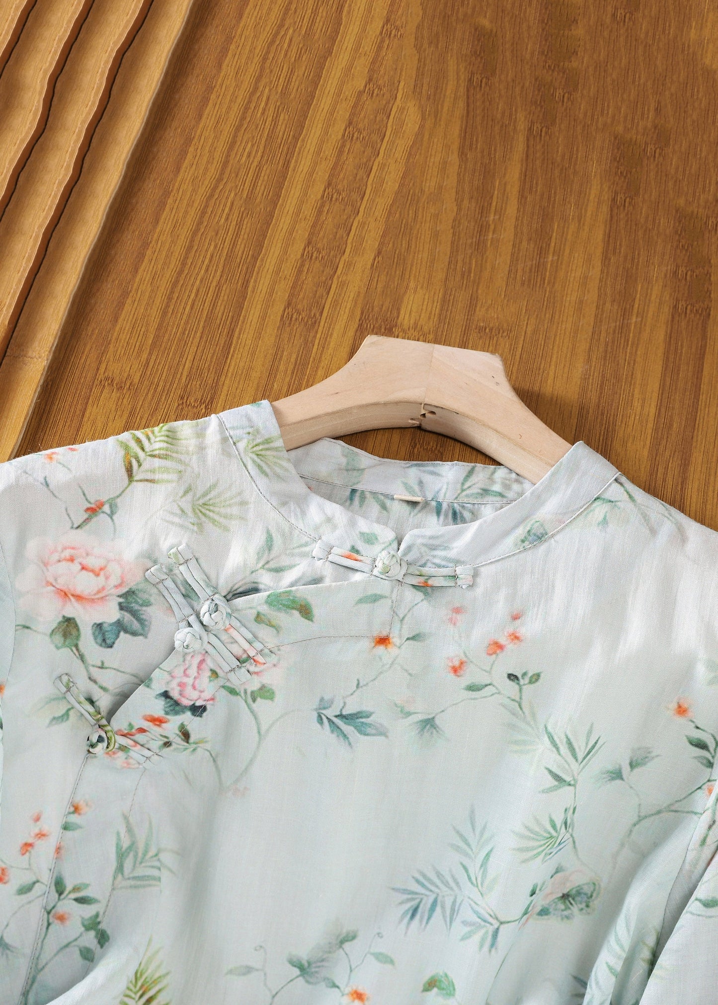 Sophisticated Shirt with a Clean Classic Look