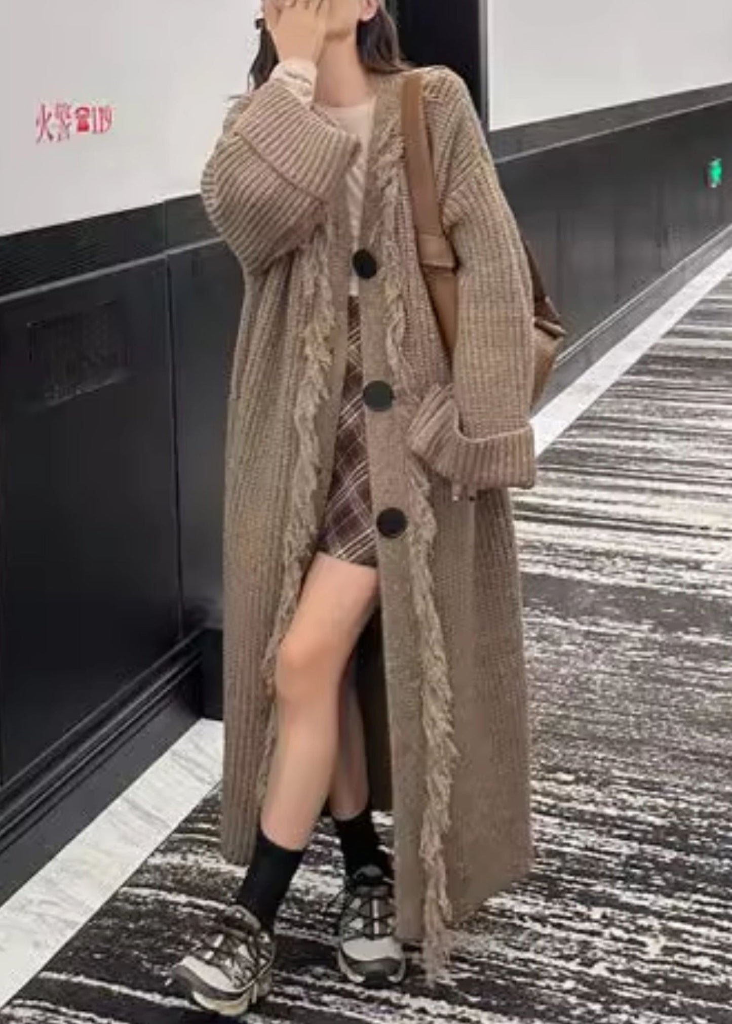 Beautifully Finished Coat in a Timeless Design