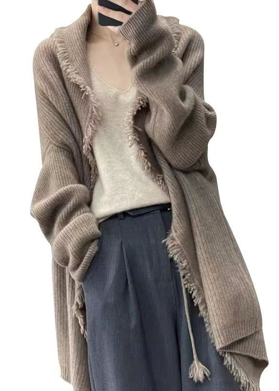 Well Tailored Cardigan with a Graceful Silhouette