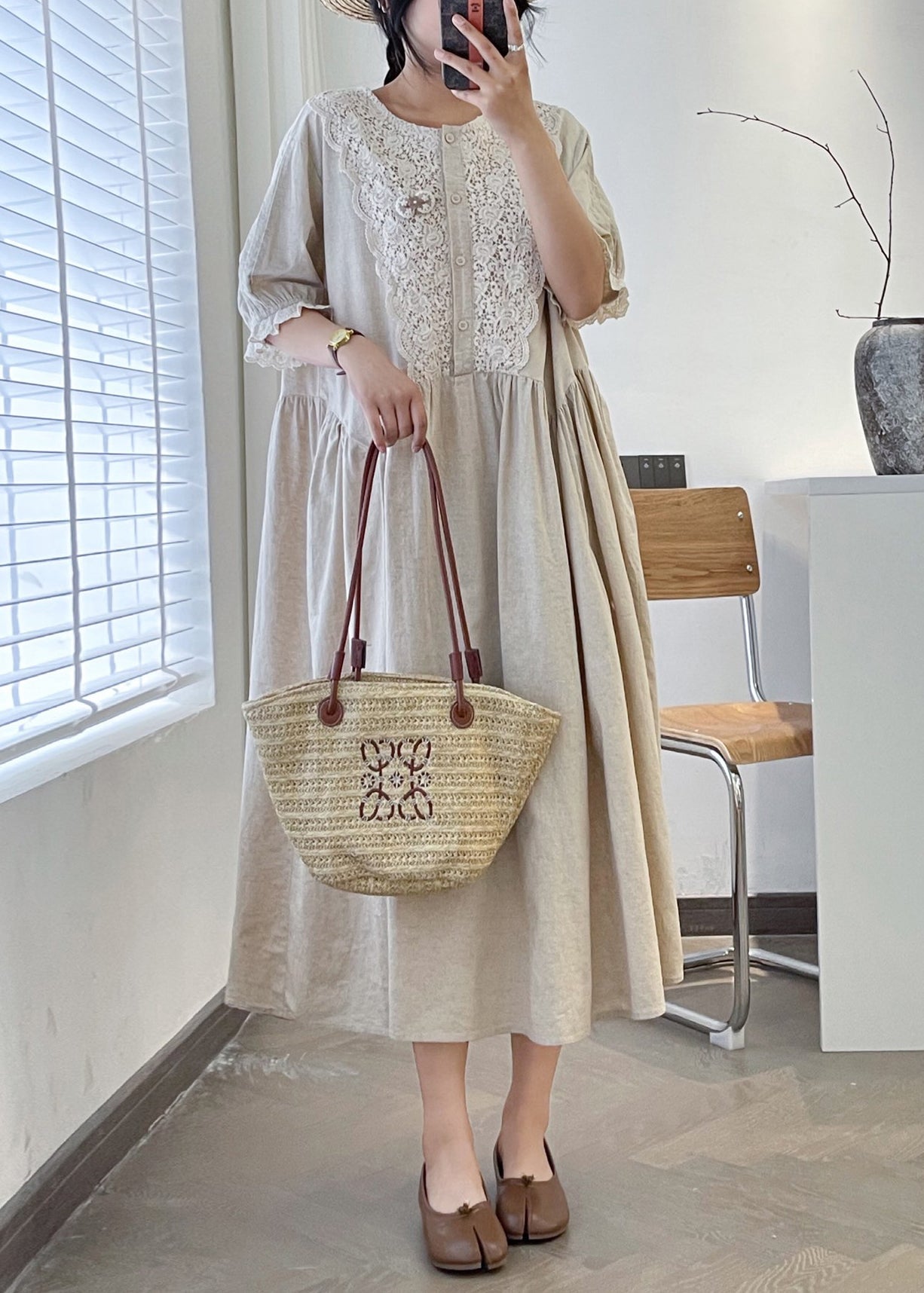 Sophisticated Dress with a Clean Classic Look