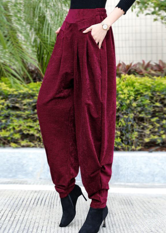 Well Tailored Pants with a Graceful Silhouette